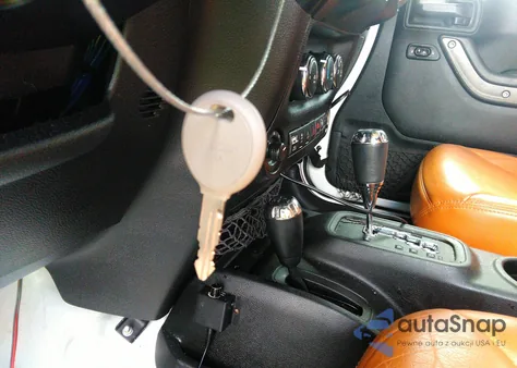 2017 Jeep Wrangler Unlimited Sport 4X4 z USA, uszkodzony, nr VIN 1C4BJWDG3HL704672